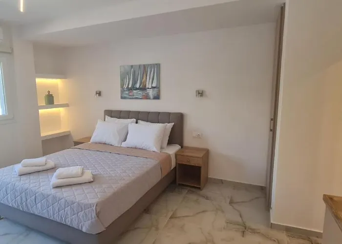Z Elegant Апартаменты Переа