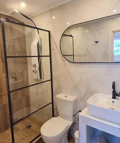 Z Elegant 公寓 Peraía