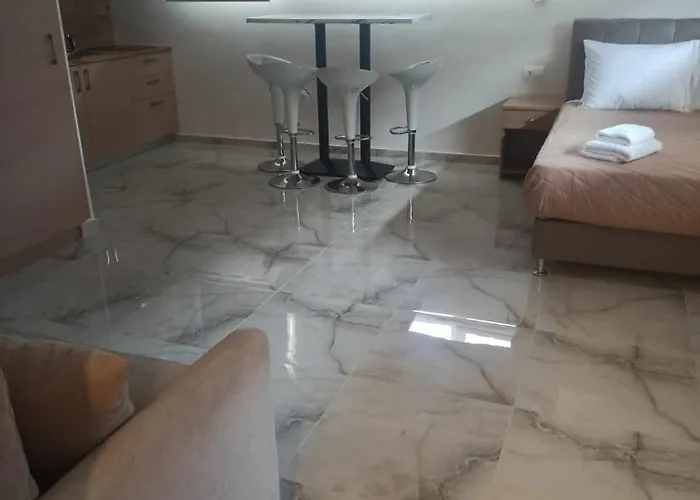 Apartment Z Elegant Peraía