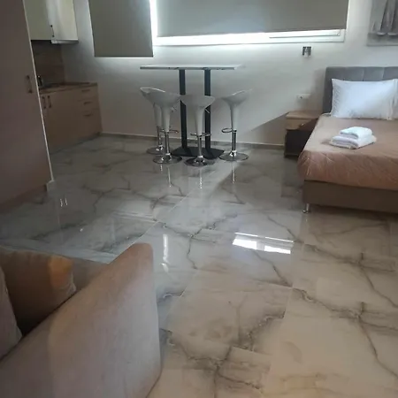 Lägenhet Z Elegant Peraía