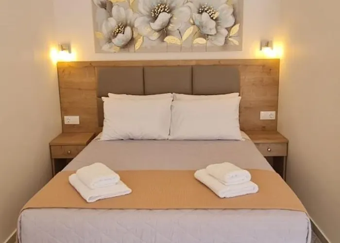 Z Elegant * Peraia (Thessaloniki)