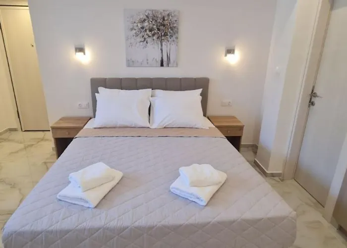 Z Elegant * Peraia (Thessaloniki)